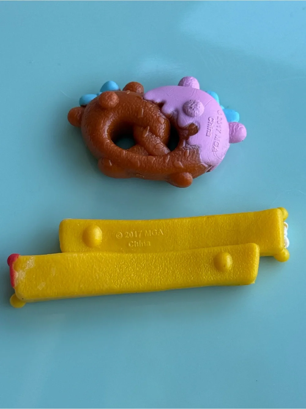 Cotton & Fluff Knots and Dip and Dunk Shoestrings Num Noms